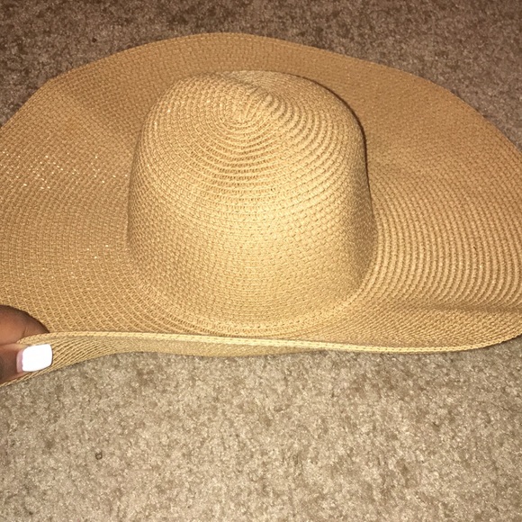 Sun hat - Picture 3 of 3